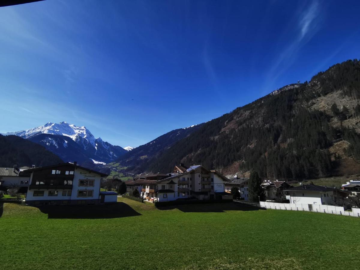 Haus Viktoria Apartment Mayrhofen Exterior photo